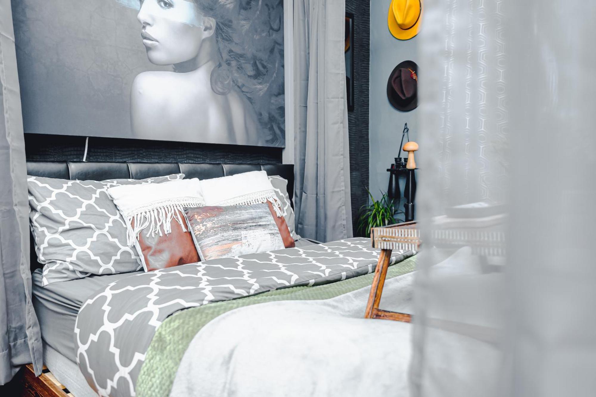Quarto em Acomodações Particulares Master En - Townhouse Double With Garden & Hot Tub *