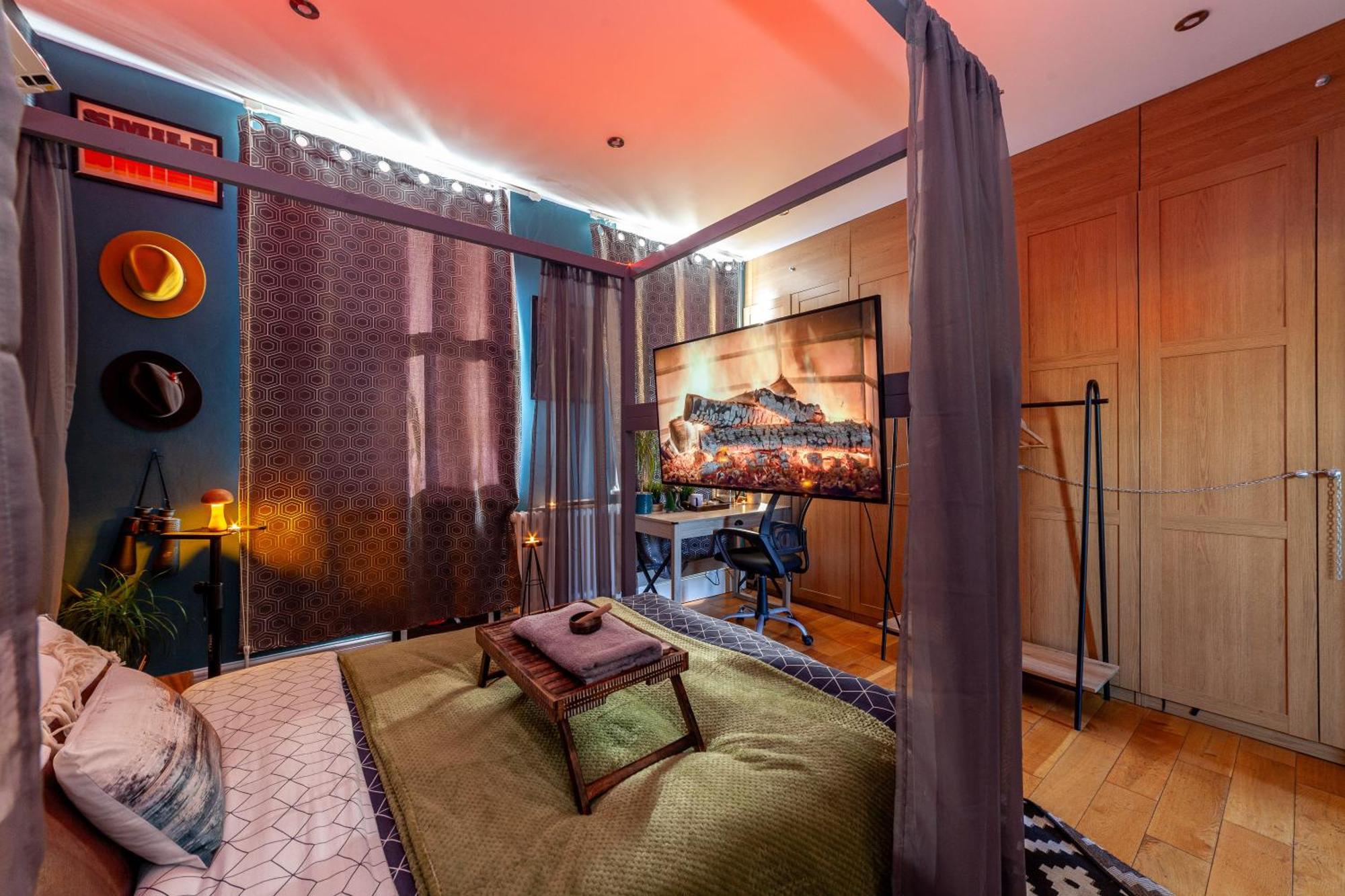 Master En - Townhouse Double With Garden & Hot Tub