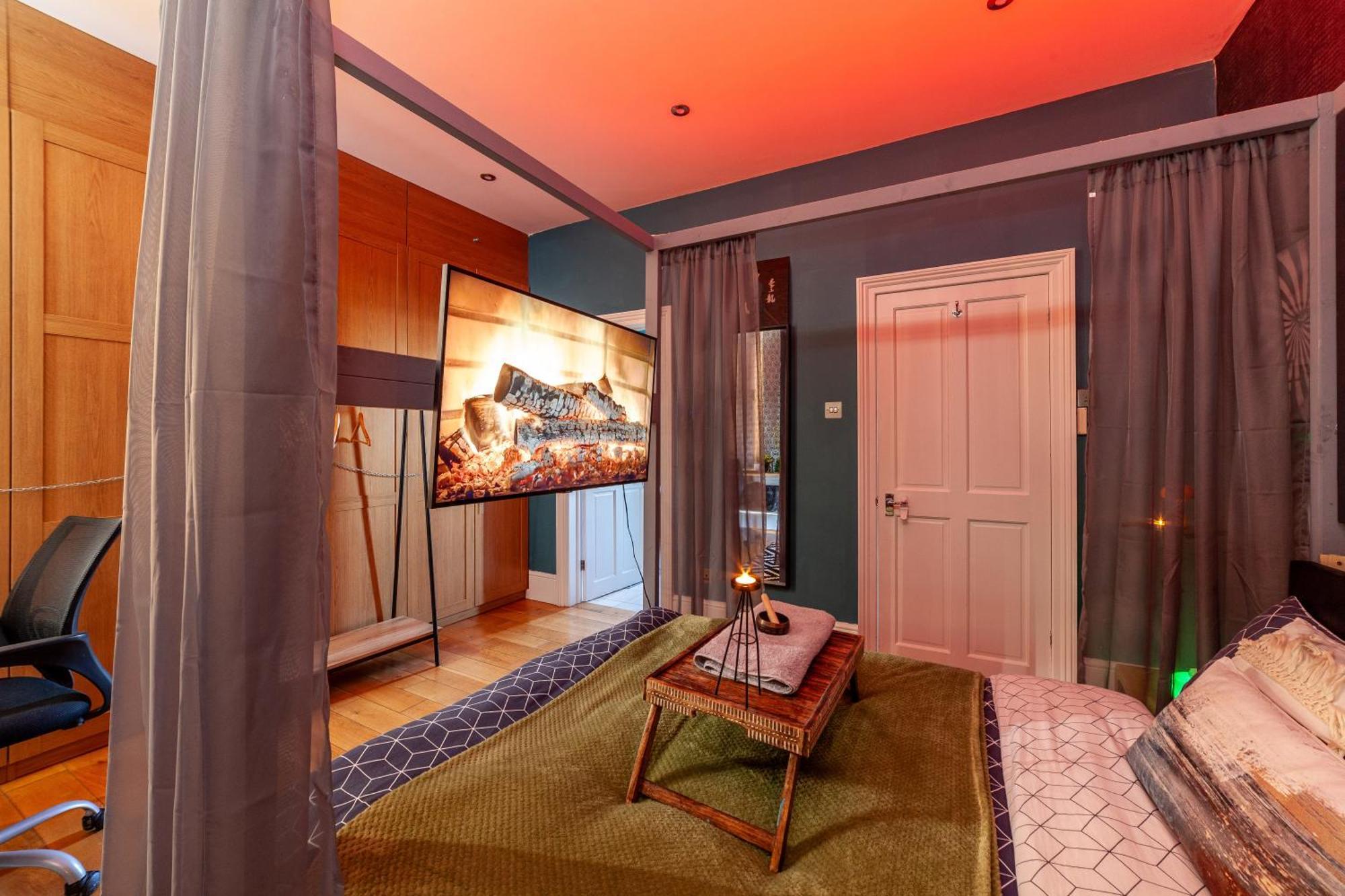 Master En - Townhouse Double With Garden & Hot Tub Quarto em Acomodações Particulares Londres