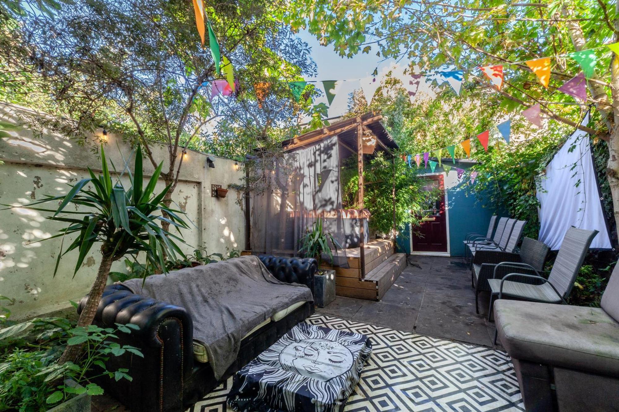 Master En - Townhouse Double With Garden & Hot Tub *