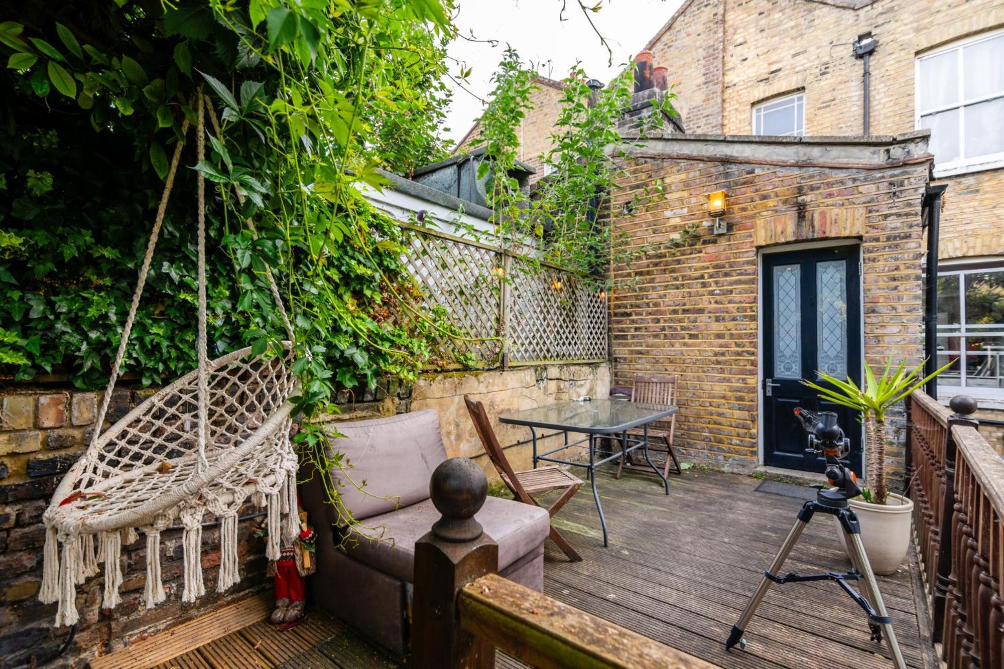Master En - Townhouse Double With Garden & Hot Tub